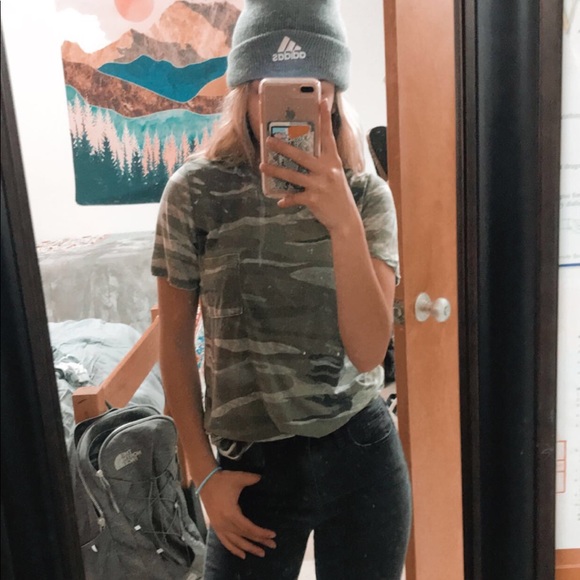 Tee - Picture 3 of 3